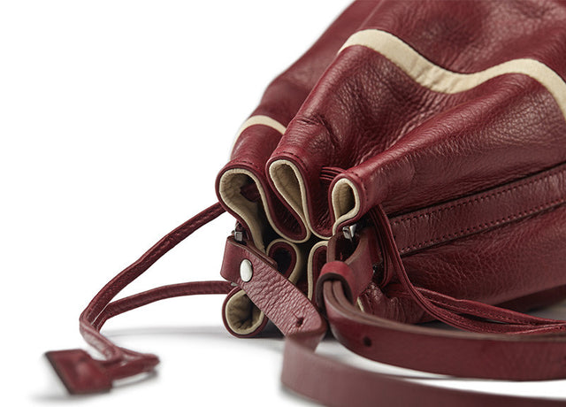 WOMEN'S BLOOP LEATHER BUCKET BAG