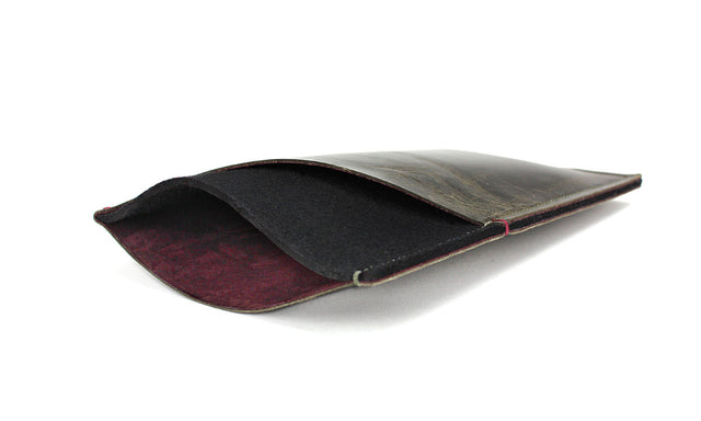 DEOK | AGED LEATHER & WOOL-FELT SLEEVE