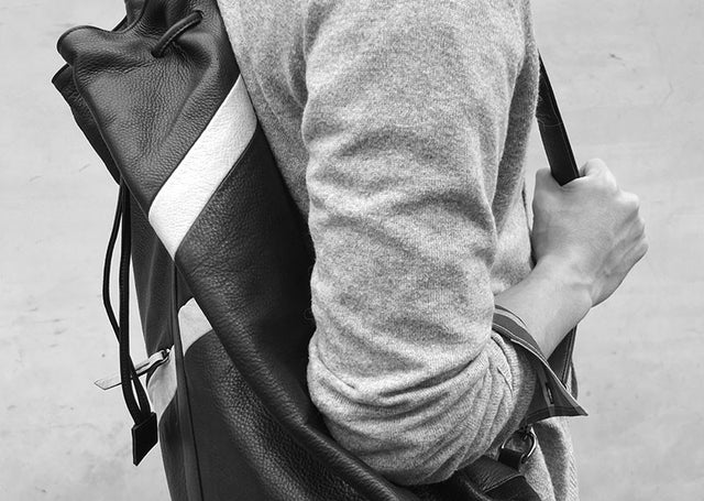 EDWARD | LEATHER LARGE BUCKET BAG