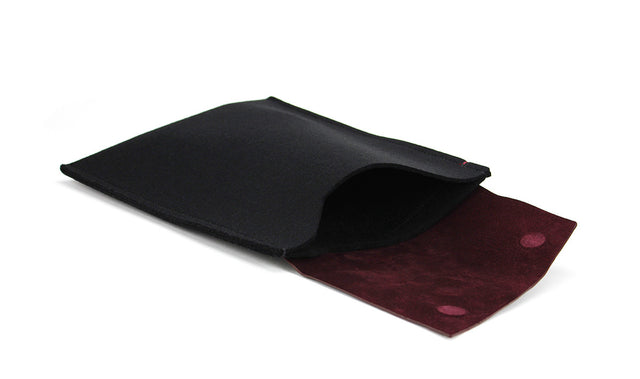 JUN | AGED LEATHER & WOOL-FELT SLEEVE